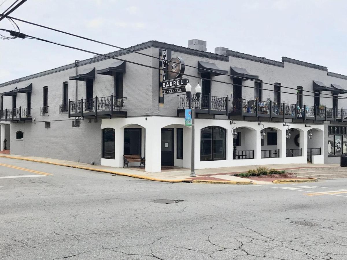 Eagle Exec Loft In Downtown Statesboro Apartman Kültér fotó